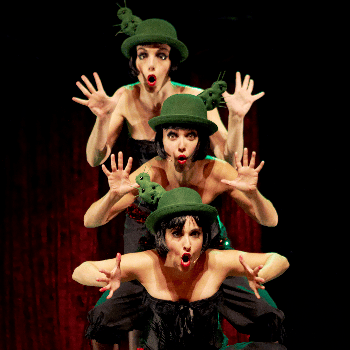ENCHANTÉ! de la Cia. DIVINAS