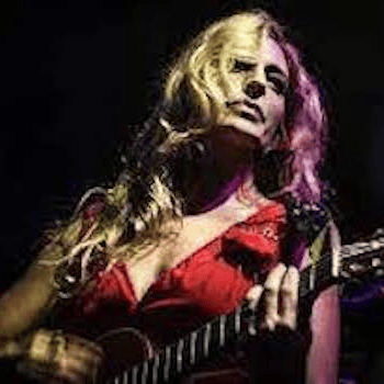 TORI SPARKS en CONCERT PICNIC a la Torre Experience