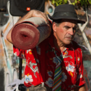 VIU L'ESTIU.  ESPECTACLE FAMILIAR AQUÍ NO HI HA NINGÚ AMB DESASTROSUS CIRKUS