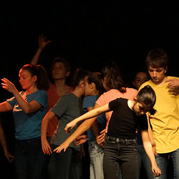 SISÈ SENTIT ESTUDI DE DANSA Alumnes locals amb alumnes de l'Institut del Teatre