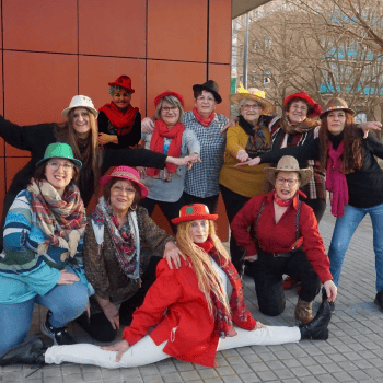 “El chorizo enmascarado” y "Todo para el cuerpo  “, a càrrec de la Farándula
