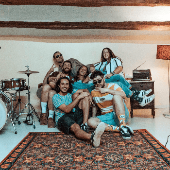 Nit de Concerts del Festivalisme: amb LA TROUPE, KM.0 I QUANTUM MANOLETES