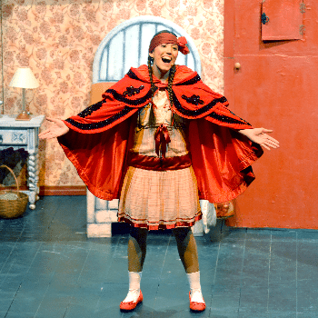 DREAMS TEATRE - La Caputxeta Vermella