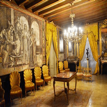 Visita guiada a la casa Torres Amat i Centre d'interpretació