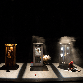 Téléphone-moi. Festival de teatre en francès OUI!