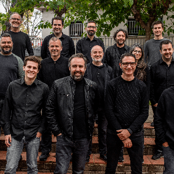 Concert  del cantautor Roger Mas i la Cobla Sant Jordi de Barcelona