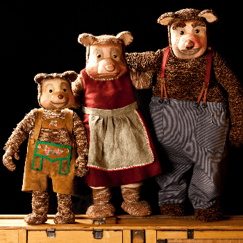ELS TRES OSSOS  de l'Estaquirot Teatre