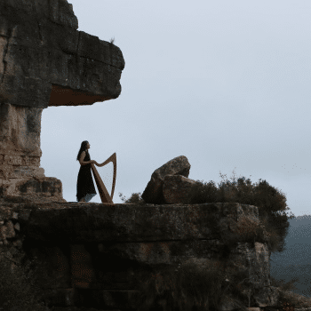 SIMBIOSI - I CICLE D'ARTS EN VIU: Anna Amigó / La Dona i la Terra