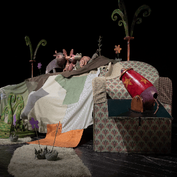 EL CARGOL I L'HERBA DE PONIOL, de la cia. Sgratta Programació Estable Familiar
