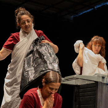COM ELIMINAR L'OLOR DE LLEGIU DE LES MANS teatre a ESCENA! a Cal Ninyo
