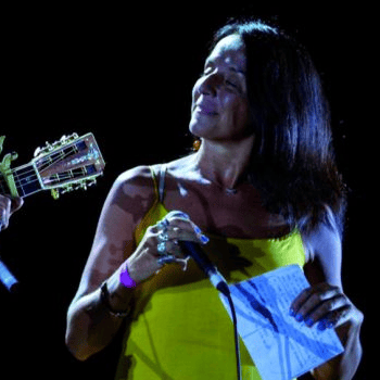 BarnaSants 2025: Montse Castellà canta a Joan Baez a Olesa de Montserrat