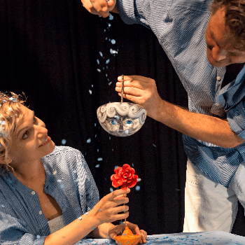 El núvol gris, gras i gros, de Teatre al Detall