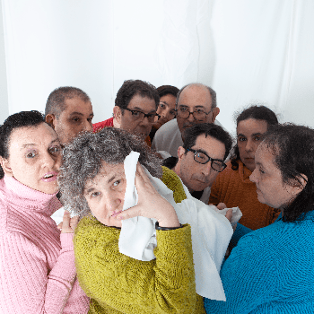 F. COMBINADA: AKESTA COMPANYIA I EL TINGLAT