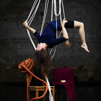 Clara Larcher / Araké