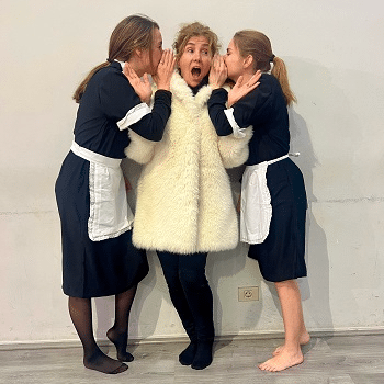MOSTRA TEATRE "LES CRIADES"