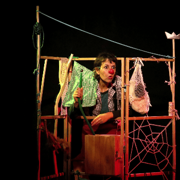 "cel amunt" Contacontes i titelles per a nadons