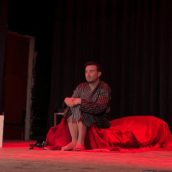 OFELIA, ETS TU? ***** SUSPES -SUSPENDIDA ****
