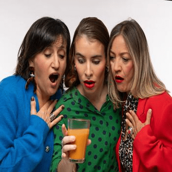 Mujeres al borde de un ataque de nervios