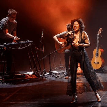 ELENA GADEL: La dona que em vesteix