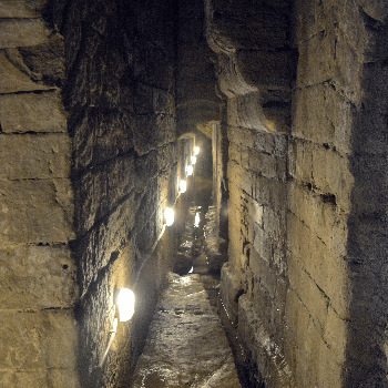 Diumenges d'arqueologia: Les adoberies de Rambla Ferran, 9