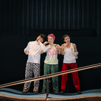 ESCOLA INAC (Portugal): CIRCO POTÁVEL (Alumnes de 2on Curs)