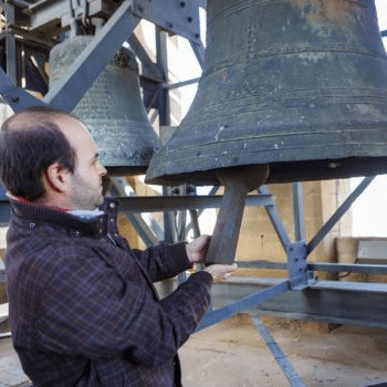 Visita comentada i tocs manuals de campanes de la Seu