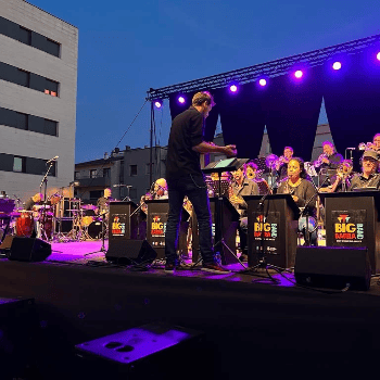 LA BIG BARRA BAND -  Buble vs Sinatra.