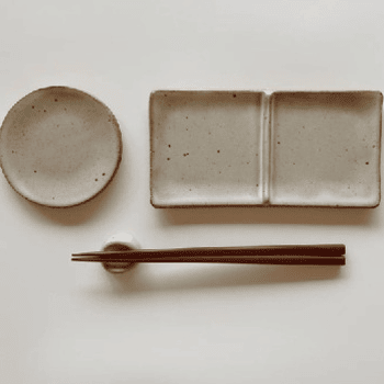 Taller de ceràmica de joc de sushi