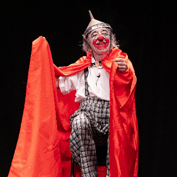 POLTRONA TROUPE a CABACÉS