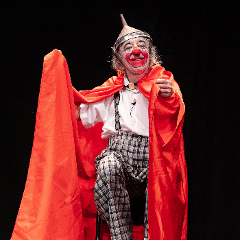 POLTRONA TROUPE a ULLDEMOLINS