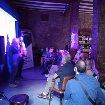 Enfrontant la mort amb unes alicates / La pesada càrrega. Celler Quatre “Cal Daví”, Ribes de Freser