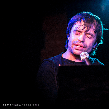 MANU GUIX, en acústic