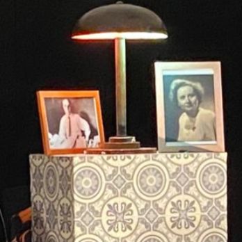 Teatre: "A les meves estimades bibliotecàries"