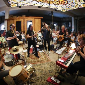 LA DHARMA A UN PAM · Concert de la Companyia Elèctrica Dharma