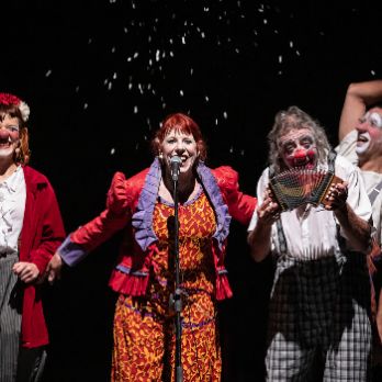 POLTRONA TROUPE a CABACÉS