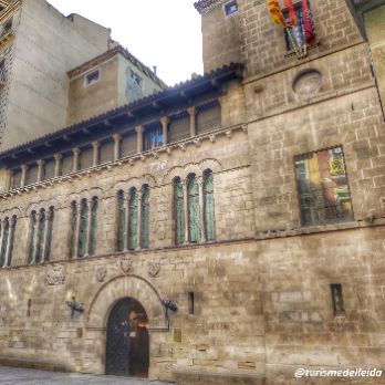VISITA GUIADA AL PALAU DE LA PAERIA - CATALÀ